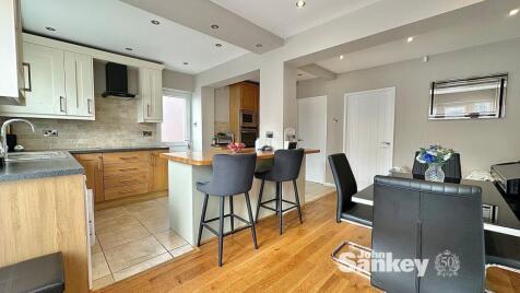 Hatfield Close, Rainworth, NG21