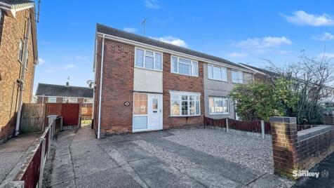 South Crescent, Clipstone Village, NG21