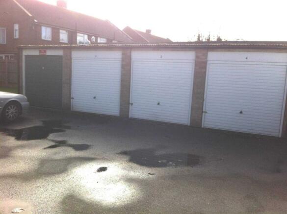 Garage To Rent In Winston Crescent Eastbourne Bn23