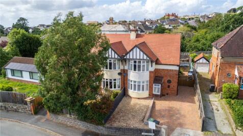 Lauderdale, Barnstaple, Devon