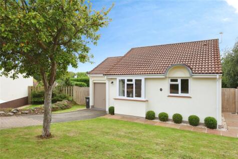 Dewberry Drive, Roundswell, Barnstaple