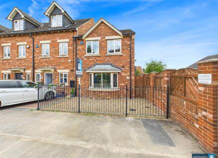 Sunningdale Drive, Edlington, Doncaster, South Yorkshire, DN12