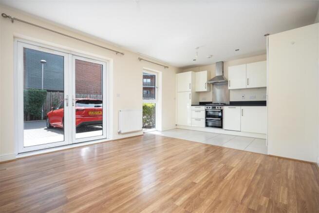 Open Plan Living/Dining/Kitchen