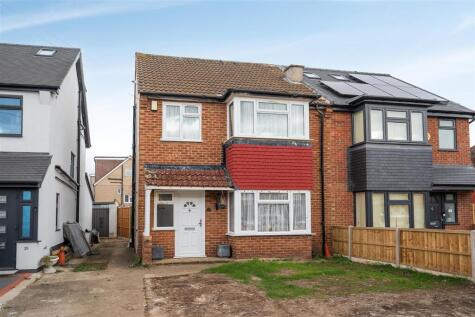 Blossom Way, West Drayton