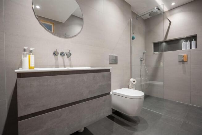 Downstairs Shower Room/WC