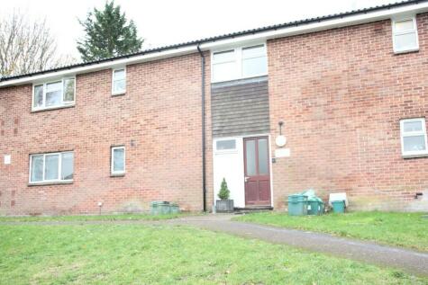 Hungerford - 2 bedroom ground floor flat for sale