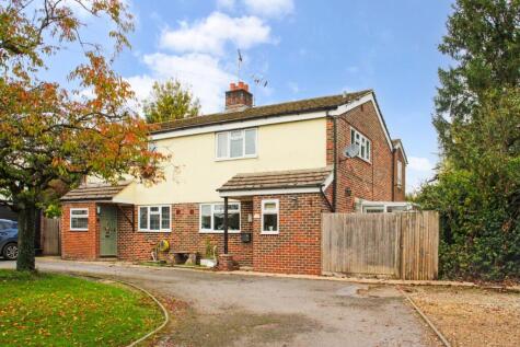 Royal Oak Cottages, Shalbourne, Wiltshire, SN8 3RW.