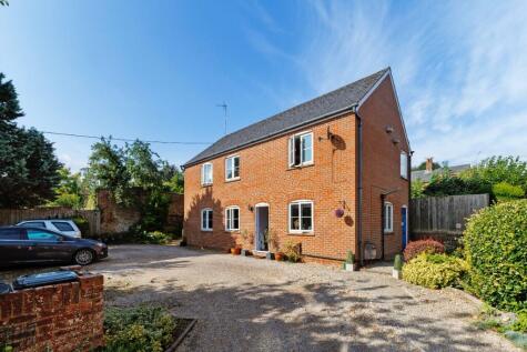 High Street, Hungerford, Berkshire, RG17