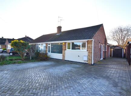 Clouston Road, Farnborough, Hampshire, GU14