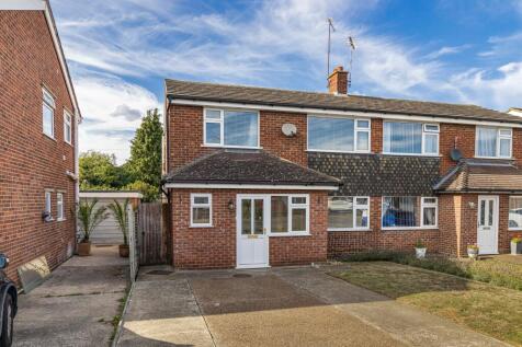 Leggatt Drive, Bramford, IP8