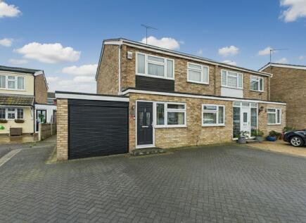 Sandringham Close, Stanford-Le-Hope, SS17