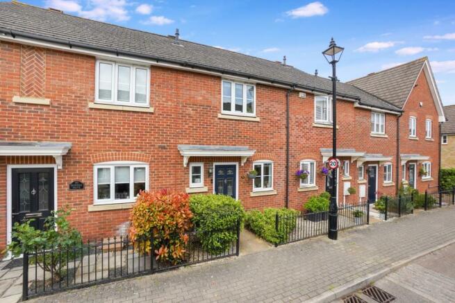 2 bed terraced house for sale wouldham rochester t