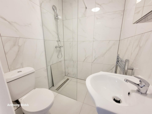 Shower Room.png