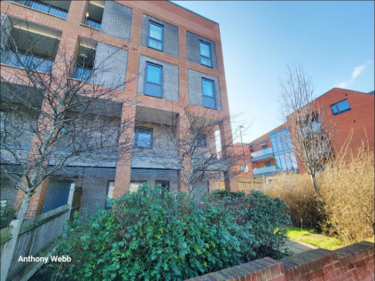 Telford Road, London, N11