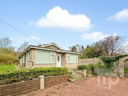 Crownthorpe Road, Wicklewood, Wymondham, NR18