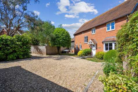 Tullis Close, Sutton Courtenay, OX14