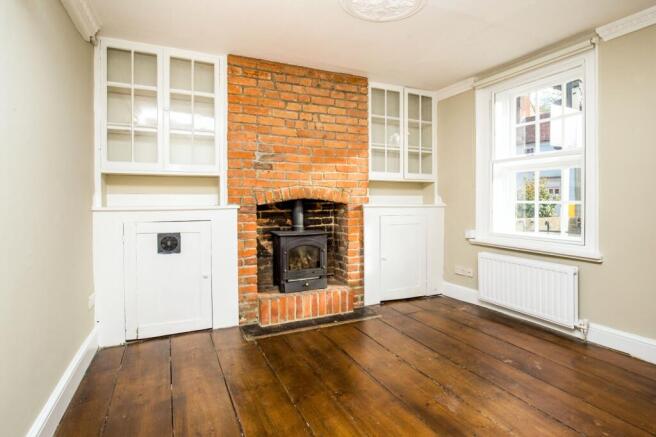 Living Room (Main)