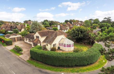 South Walk, Middleton-On-Sea, PO22