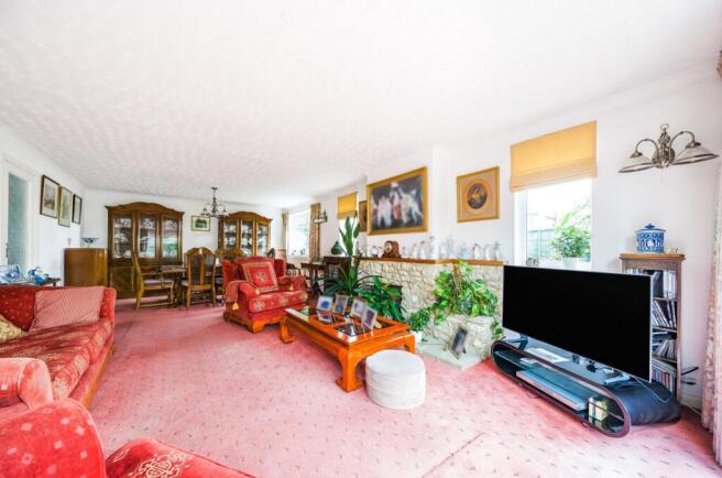 Living/Dining Room