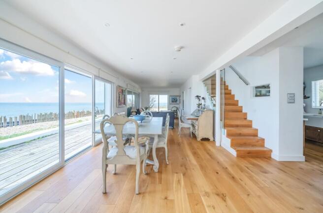 Living/Dining Room