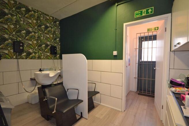 Hair Washing Room