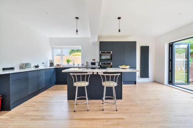 Open Plan Kitchen Breakfast/Dining Room