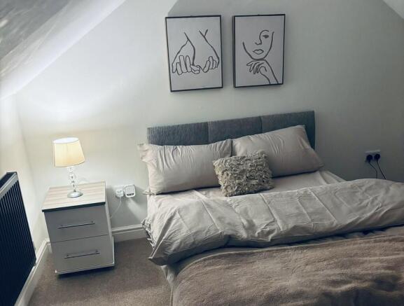 thumbnail_IMG_205...