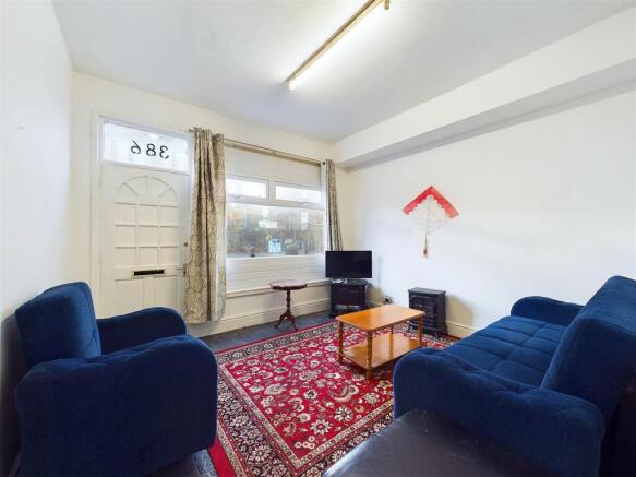 CAM02739G0-PR0165-STILL007.jpg