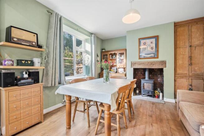 Saxton Mee 3 Undercliffe 0028.jpg