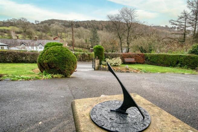 Saxton Mee Cherry Tree House 0007.jpg