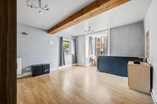 Saxton Mee 180 Dale Road 0020.jpg