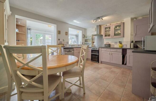 Fitted dining kitchen to rear