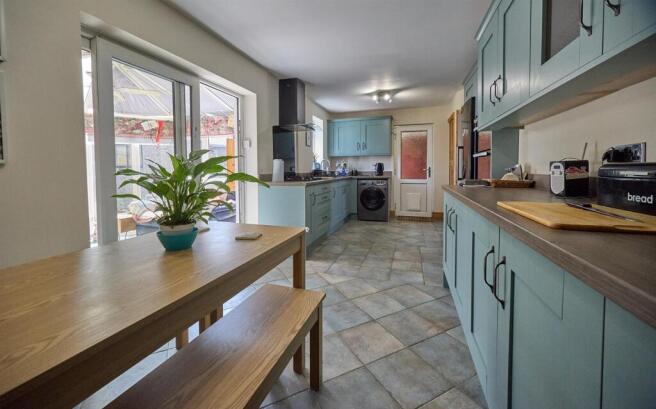 st marys ave burbage 12.jpg