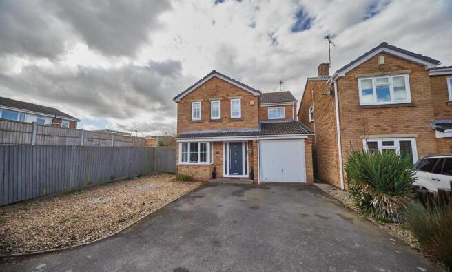 5 Metcalf Close SS 22.jpg