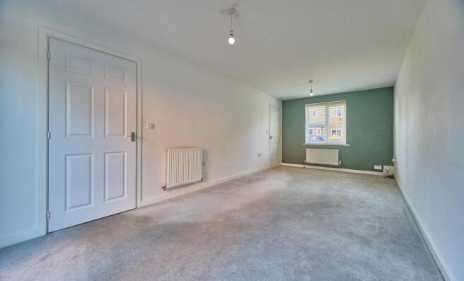 33 Amber Way BB 6.jpg