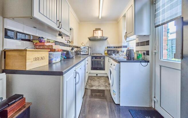 Rear Fitted Kitchen