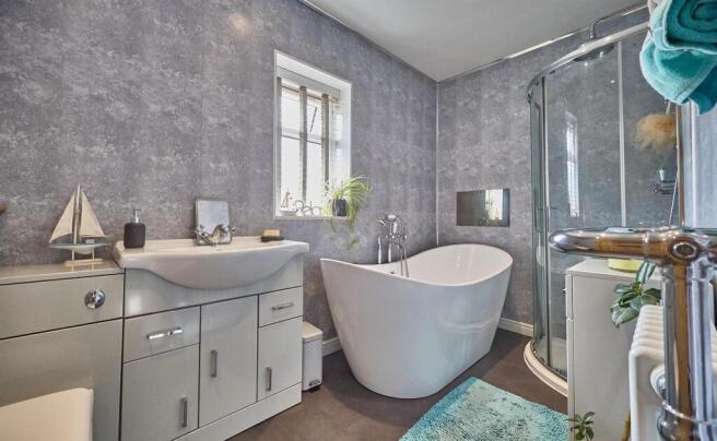 Rear Refitted Bathroom