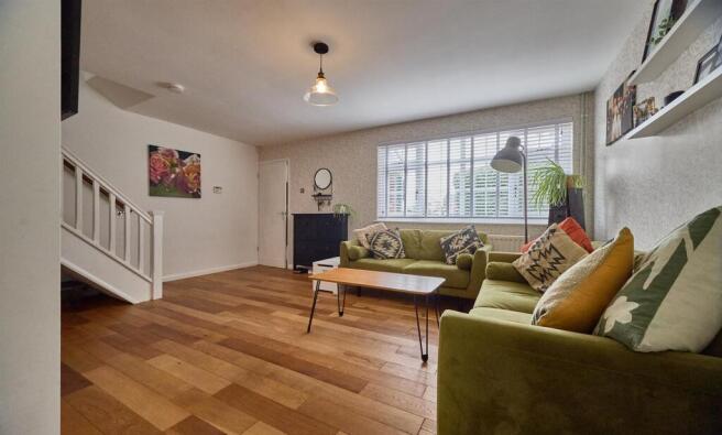 8 Borrowdale Close ES 11.jpg