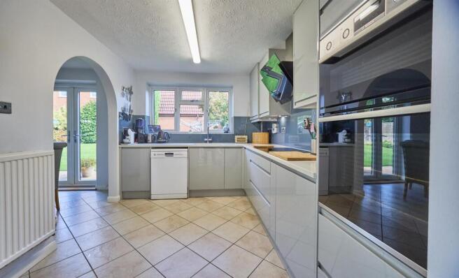 Refitted Kitchen/Dining to Rear