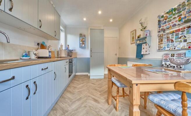 18 Spa Drive Sapcote 5.jpg