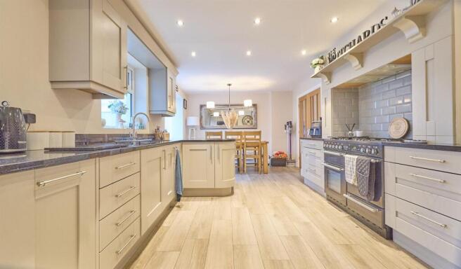 Refitted Open Plan Living Dining Kitchen to Rear
