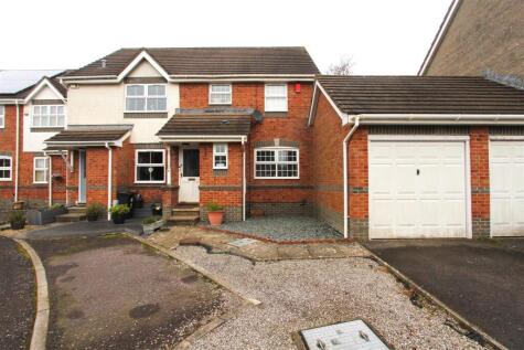 Hale Close, Hanham, Bristol