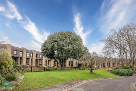 Old Vicarage Green, Keynsham, Bristol