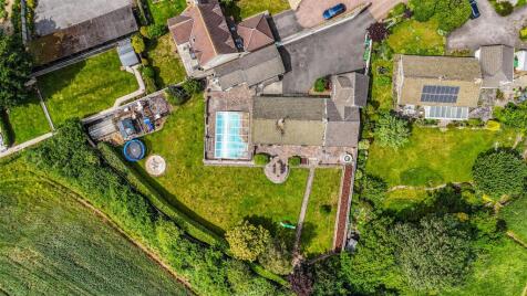 Castle Road, Oldland Common, Bristol