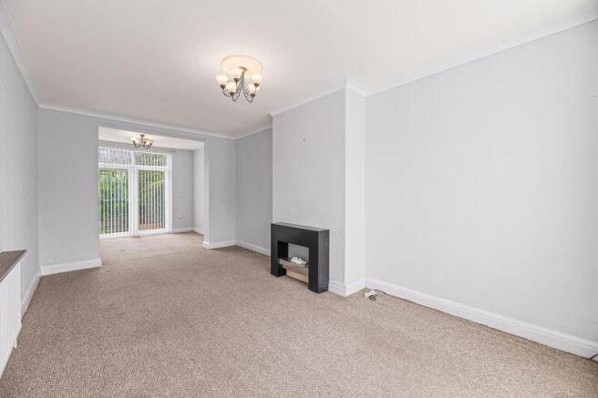 Lounge/Family Room