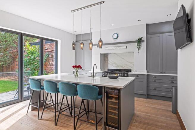 Kitchen/Dining Room