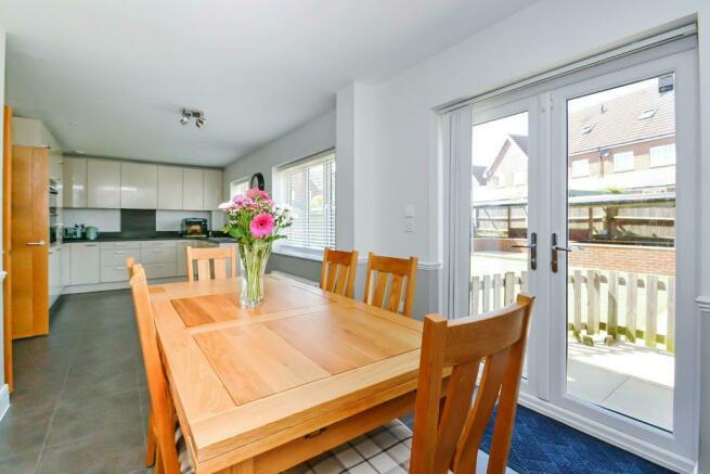 Kitchen / Breakfast Room