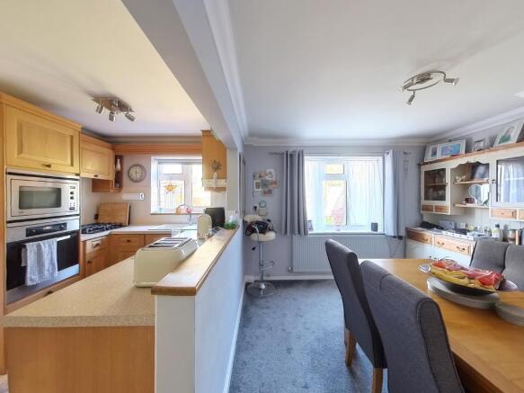 Kitchen / Diner
