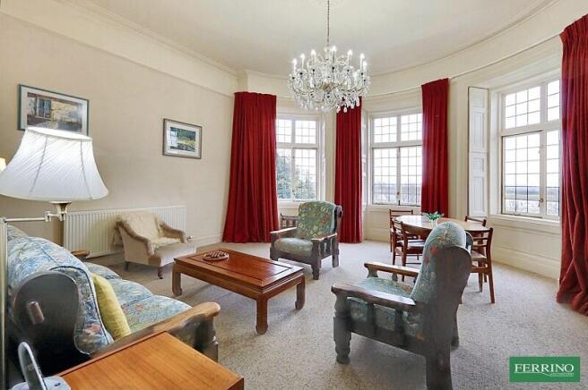 Sitting/Dining Room