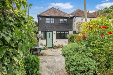 Mores Lane, Bentley, Brentwood